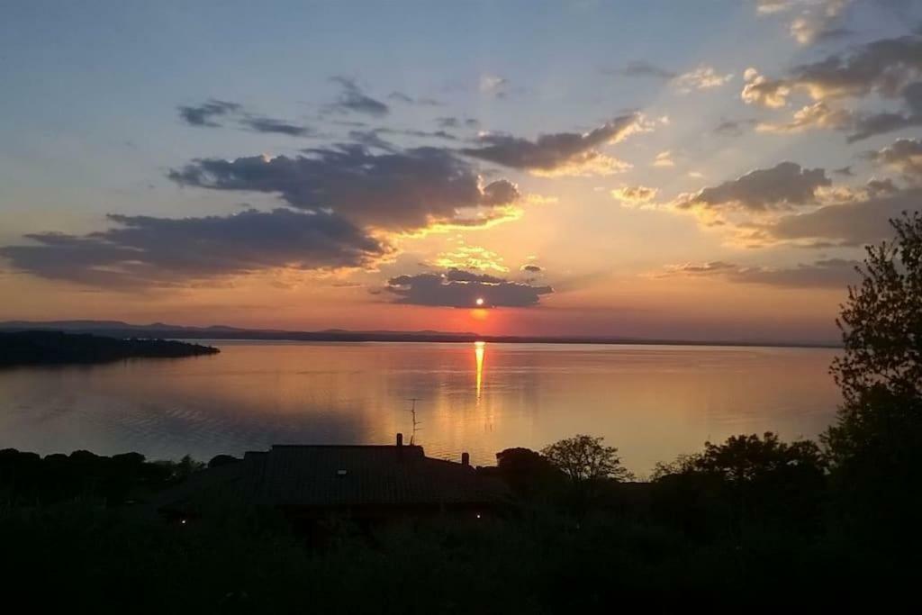 Villetta Dei Tramonti Сан Феличано Екстериор снимка
